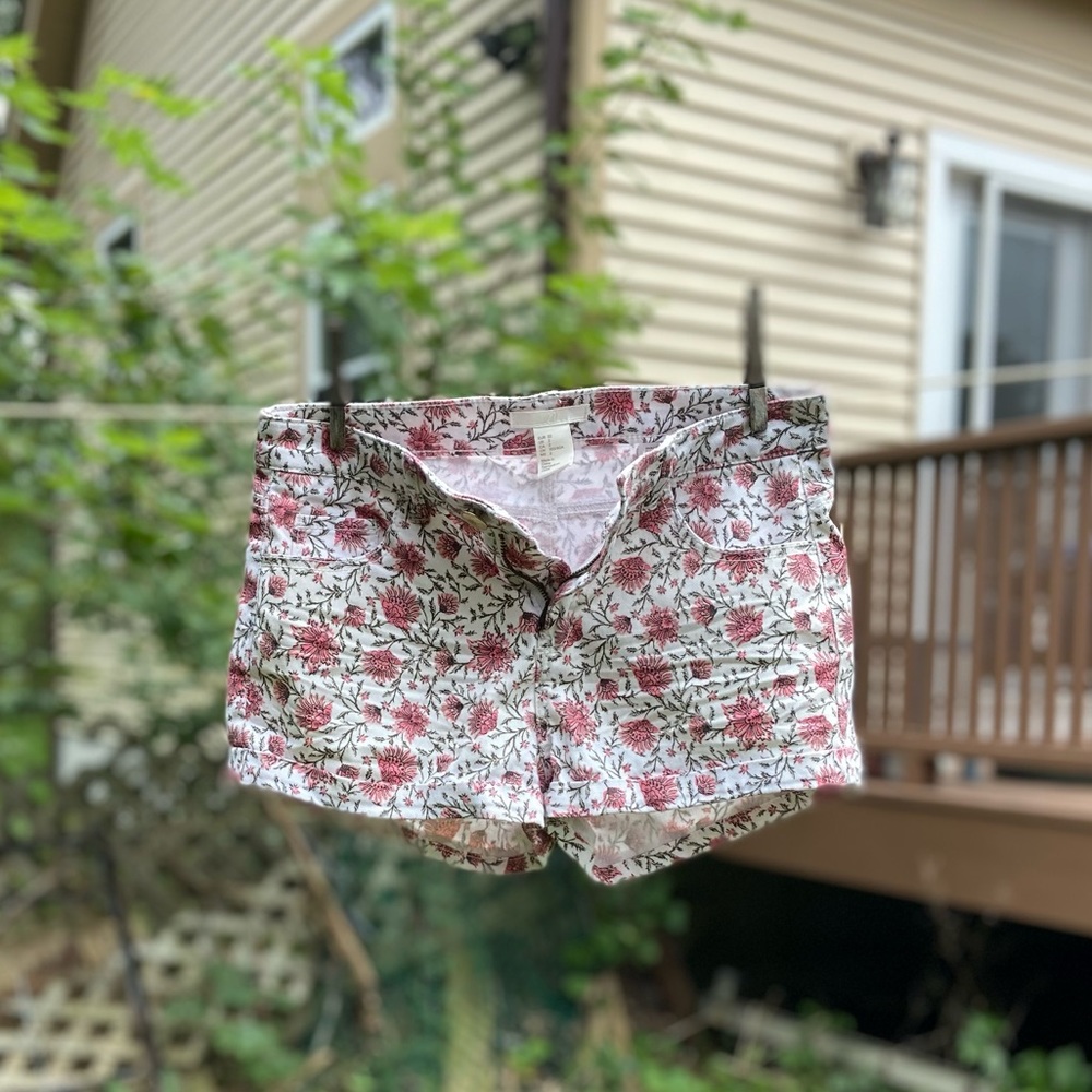 Floral Highwaisted Shorts
